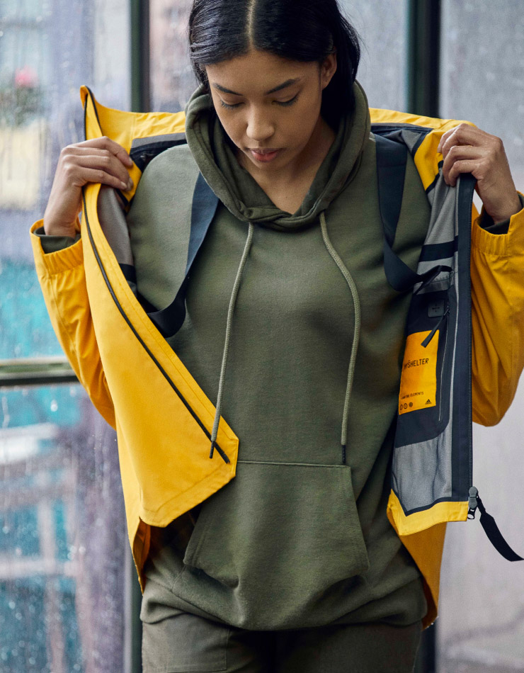 adidas Outdoor präsentierte MyShelter, eine neue Produktfamilie für Jacken, die Outdoor-Expertise und -Technologie mit urbanem Style kombiniert (Foto)