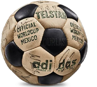 Offizieller „Telstar“ Spielball der FIFA Fußball-Weltmeisterschaft 1970. (Foto)